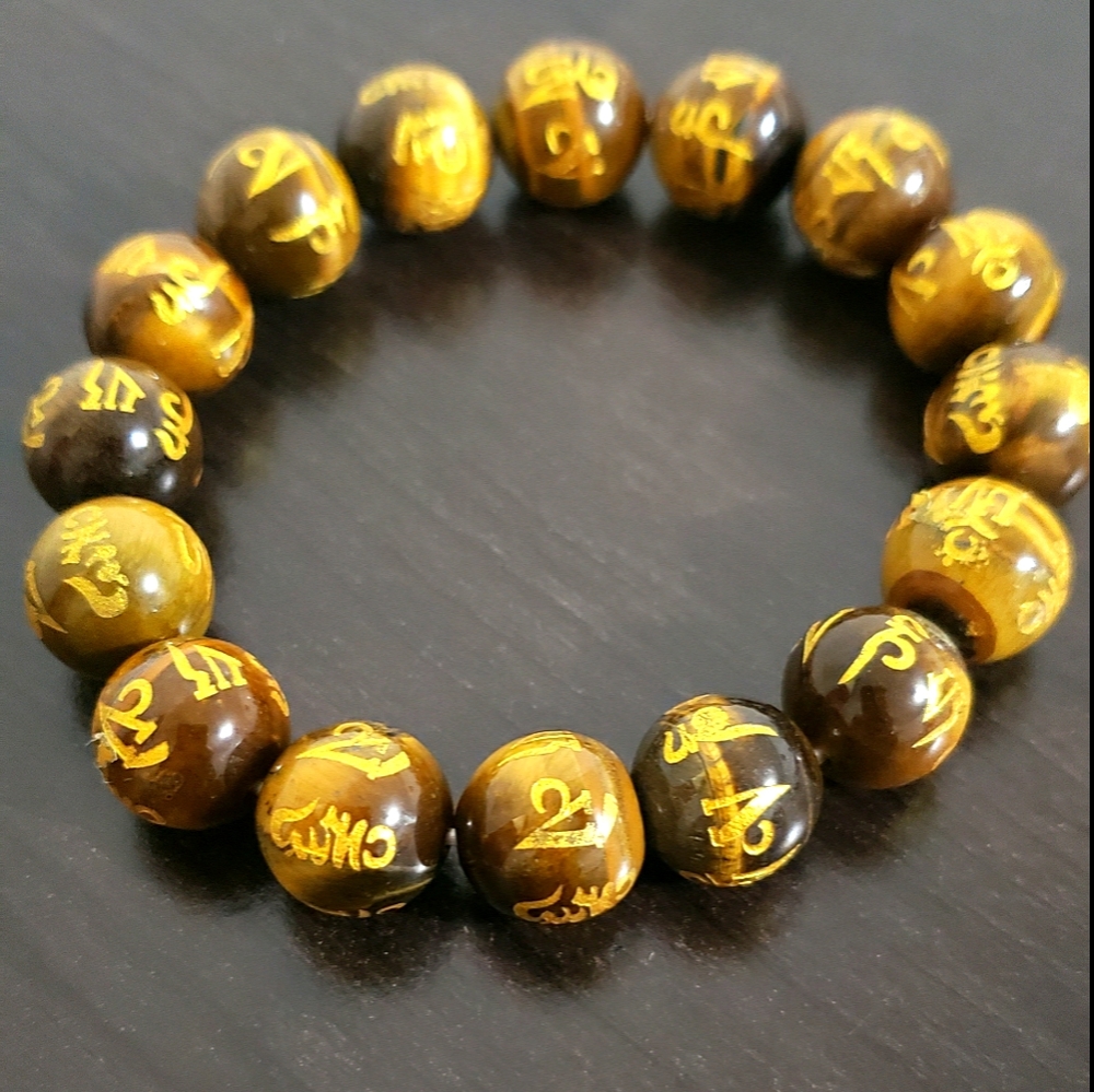 ❣Tiger's Eye Mantra Bracelet 💖